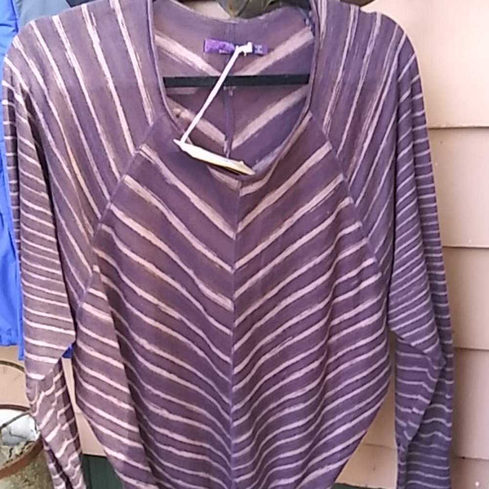 Prana woman's emerson sweater